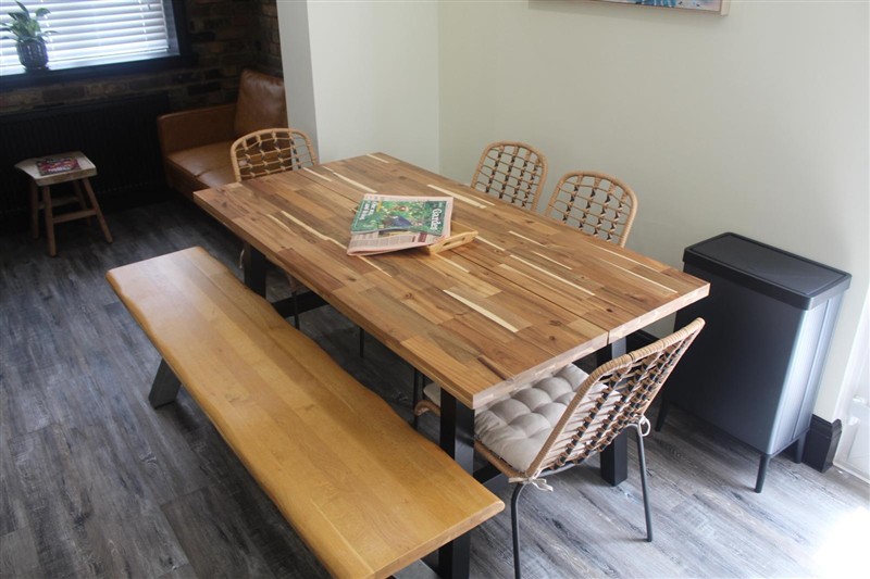 Dining table beside the kitchen